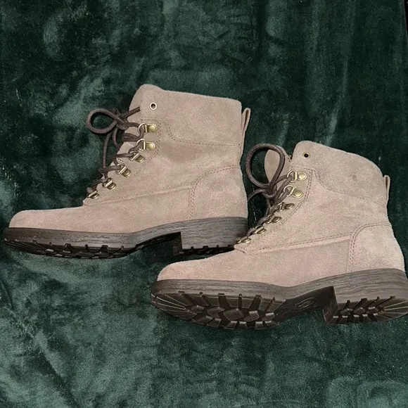 Børn Suede Hiking-Inspired Lace-Up Boots | Women’s Size 6M