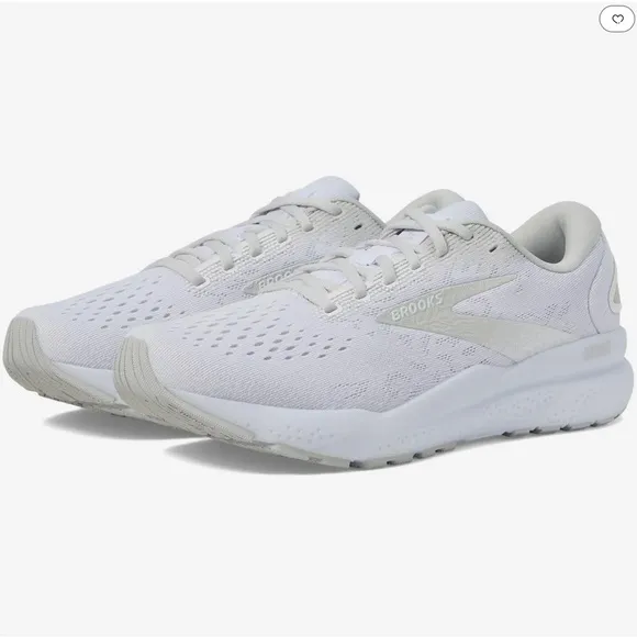 BROOKS Ghost 16  Running Shoes NWT