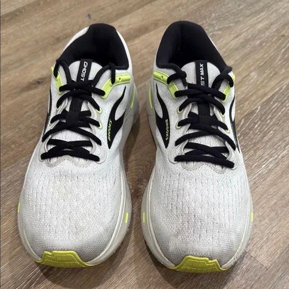 Brooks Ghost Max Size 10.5 Athletic Shoes - White and Neon Yellow