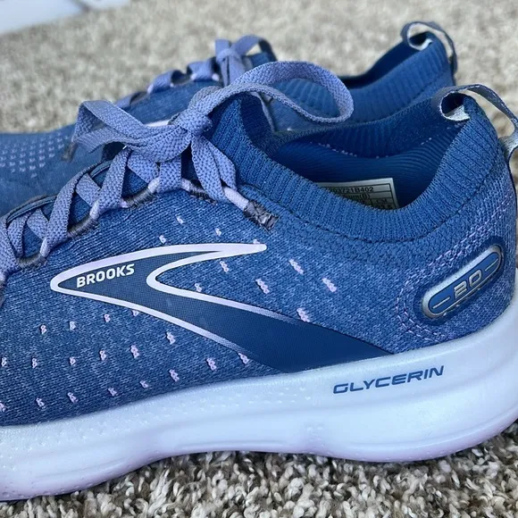 Brooks Women's Glycerin StealthFit 20 Sneakers in Blue/Pastel Lilac/White