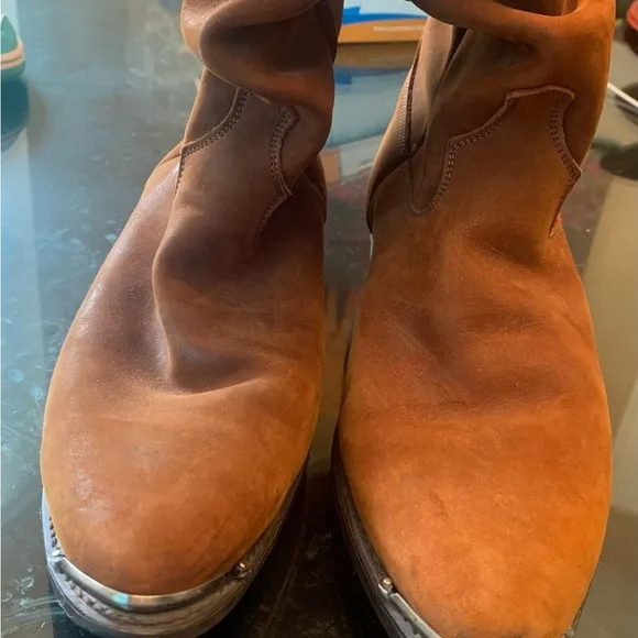 Brown Heeled Cowboy Boots with Smooth Leather and Mid-Calf Height