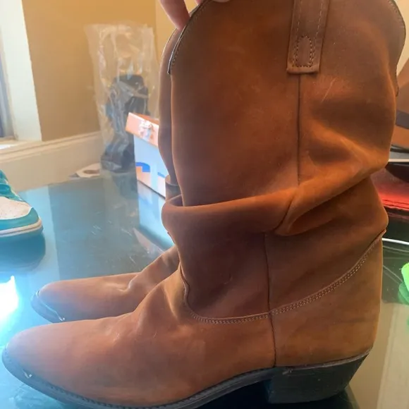 Brown Heeled Cowboy Boots with Smooth Leather and Mid-Calf Height