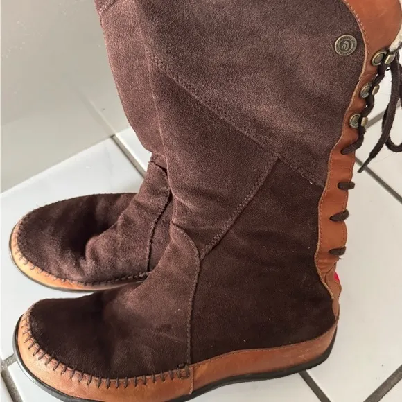 Brown North Face Suede and Leather Women's Boots size 8