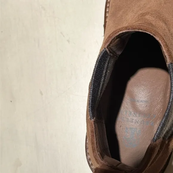 Brunello Cucinelli boys size 37 boots in good condition.