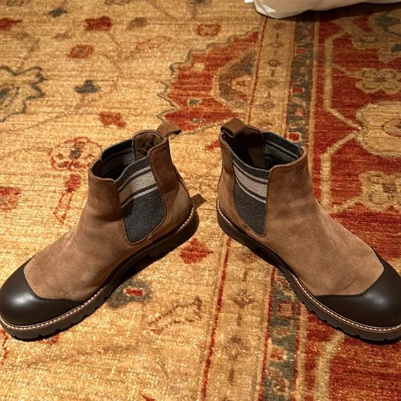 Brunello Cucinelli boys size 37 boots in good condition.