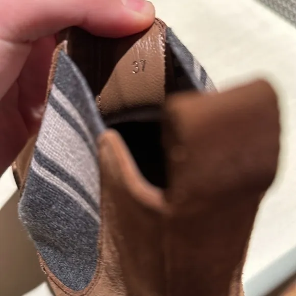 Brunello Cucinelli boys size 37 boots in good condition.