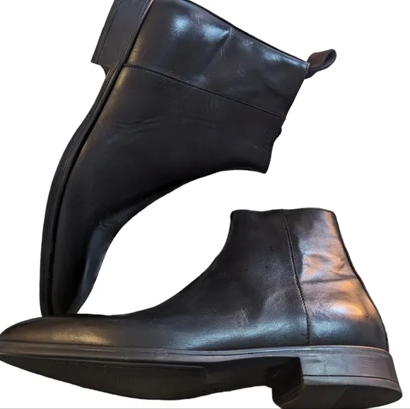 Bruno Magli Milton Black Leather Zipper Casual Dress Boots...Size 10.5