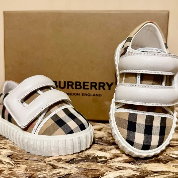 Burberry Kids Signature Print  Shoes