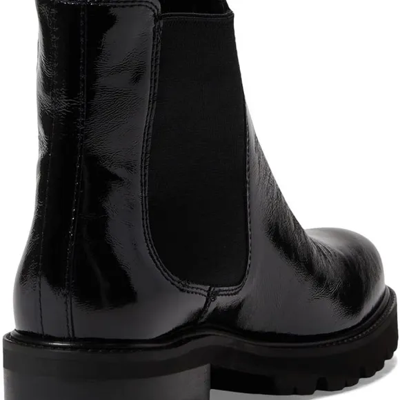 C La CANADIENNE Patent Leather Black  Boots, Size 9