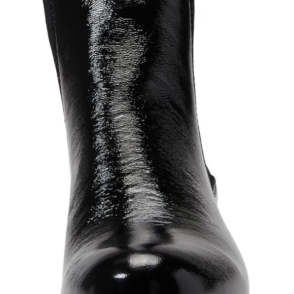 C La CANADIENNE Patent Leather Black  Boots, Size 9