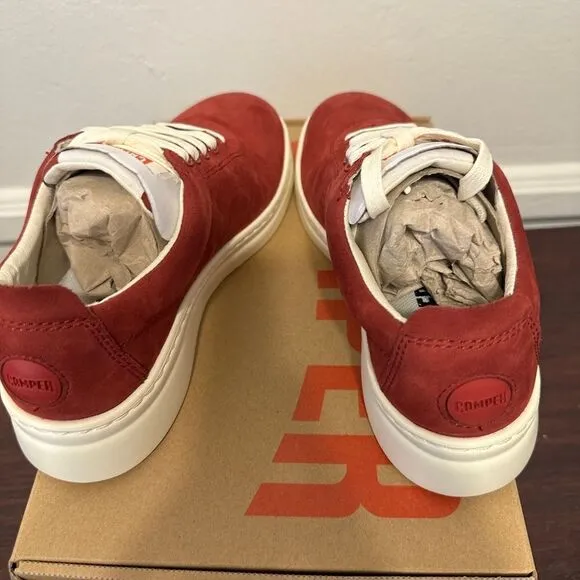 Camper Runner Up lightweight leather Sneaker women’s size 6 and 7,5,burgundy