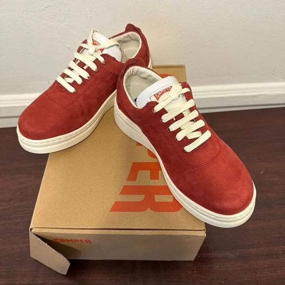 Camper Runner Up lightweight leather Sneaker women’s size 6 and 7,5,burgundy