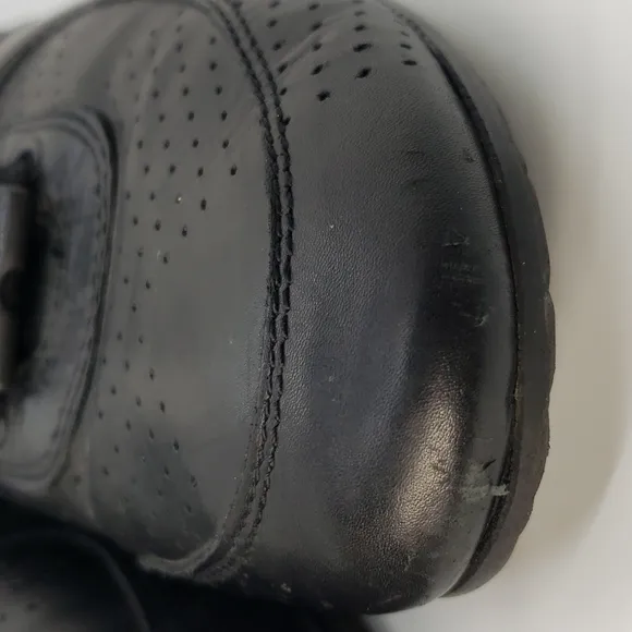 Carlo Pazolini Black Leather Shoes, Size EU 41 US 8 Mens