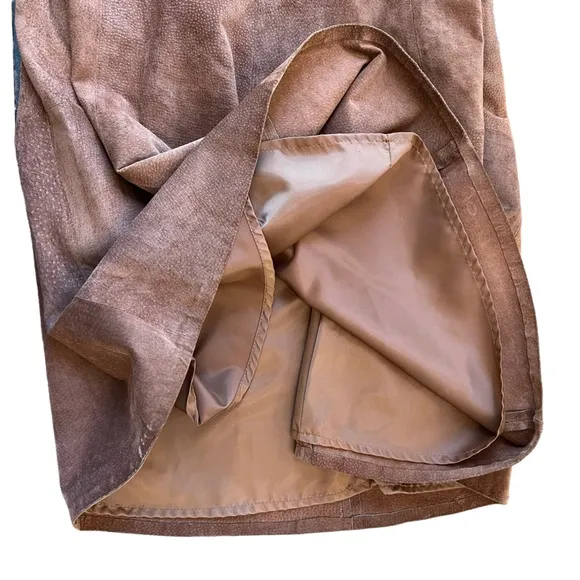 .Casual Corner 100% genuine leather size 10 brown midi skirt lined