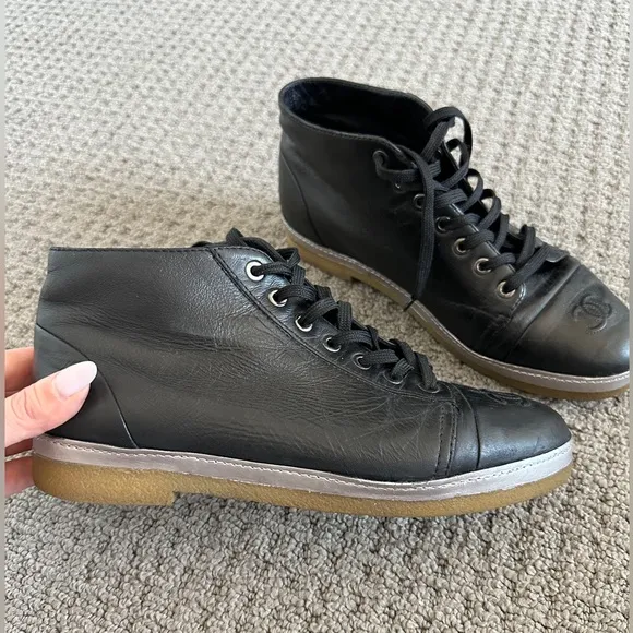 Chanel vintage sneakers boots size 38.5 pre owned