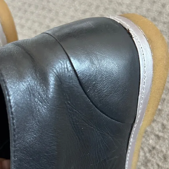 Chanel vintage sneakers boots size 38.5 pre owned