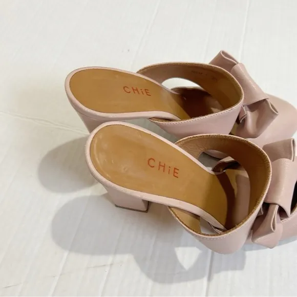 CHiE by Chie Mihara Mary Jane Mules Size 38.5 Size 7.5 Pink Leather Spain Pastel
