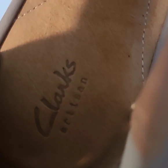 Clarks Artisan Clarene Glamour Criss-Cross Wedge Sandals Sage Nubuck Wmns 10