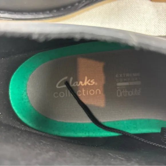Clarks Black Chukka Boots Sleek Minimalist Design