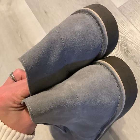 Clarks Boots Mens 13 Chukka Gray Suede Leather Lace Up Ankle Top Casual