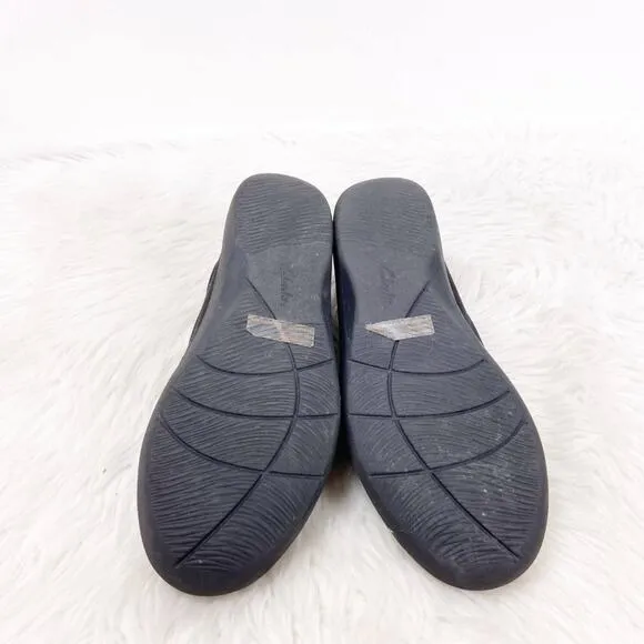 Clarks Cloudsteppers Soft Cushion 8 M Womens Black Slip-on Comfort Shoes