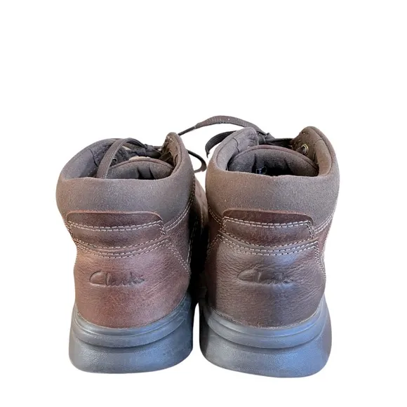 CLARKS Men’s Leather Casual Boots Brwon size 10
