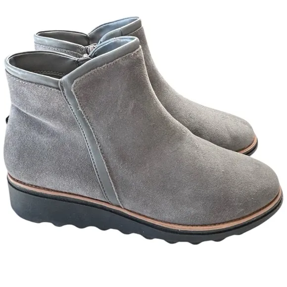 Clarks Sharon Heights Ankle Boot Gray Suede Leather Women Size 9.5 Booties NEW