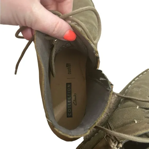 Clarks Tamitha Key Suede Lace Up Booties Olive Brown Soft Cushion Women’s Sz 6.5