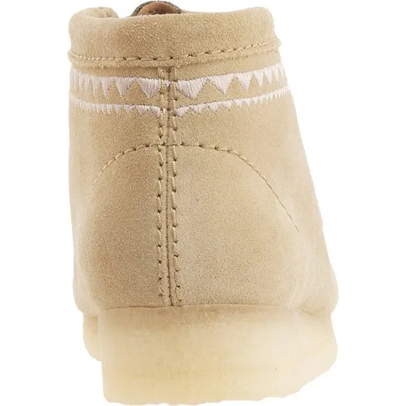 Clarks Wallabee Boots - Suede 393sn