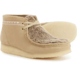 Clarks Wallabee Boots - Suede 393sn