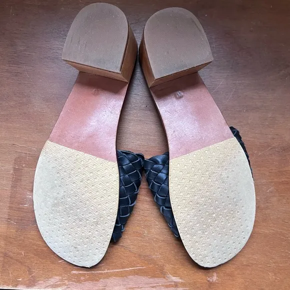 Classic Black Woven Slide Sandals Wooden Block Heel Leather Mules Liberté Sz 10