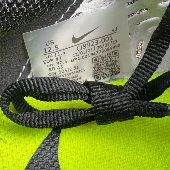 CLEAN Nike Air Zoom Next% Tempo Size 12.5 Flyknit Oreo shoes