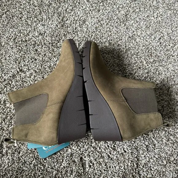 Cliffs White Mountain Percy Boots Womens 10M Green Leather Ankle 3in Heel Casual