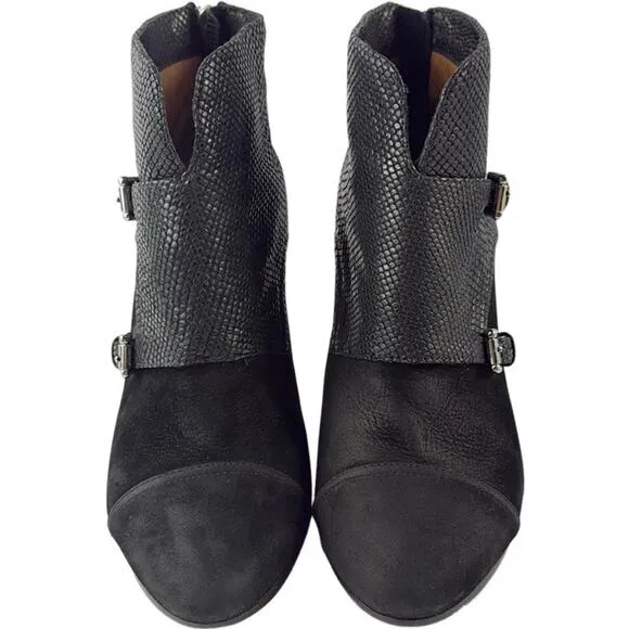 COACH Women's Black Embossed Leather Tina Buckle High Heel Ankle Boots size 7B