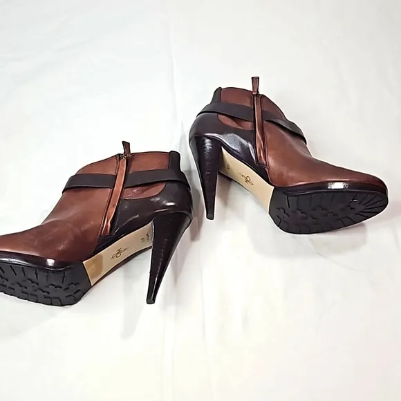 Cole Haan Womens Ankle Boot Siletto w/Harness Detail, Brown Leather Sz 11