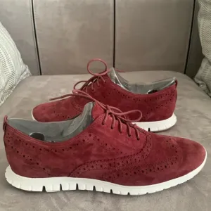 Cole Haan ZeroGrand Burgundy Wingtip Oxfords size 10