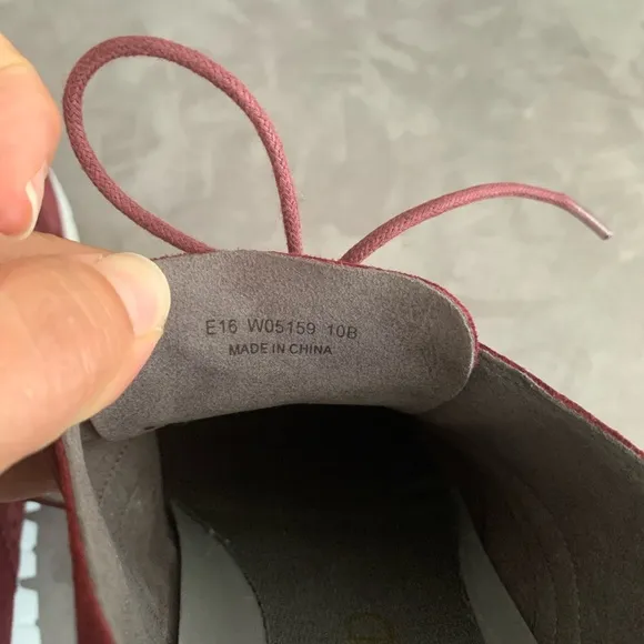 Cole Haan ZeroGrand Burgundy Wingtip Oxfords size 10
