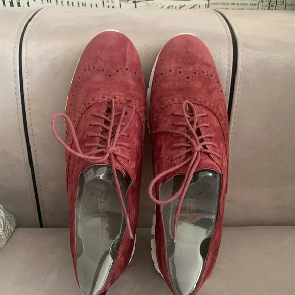 Cole Haan ZeroGrand Burgundy Wingtip Oxfords size 10