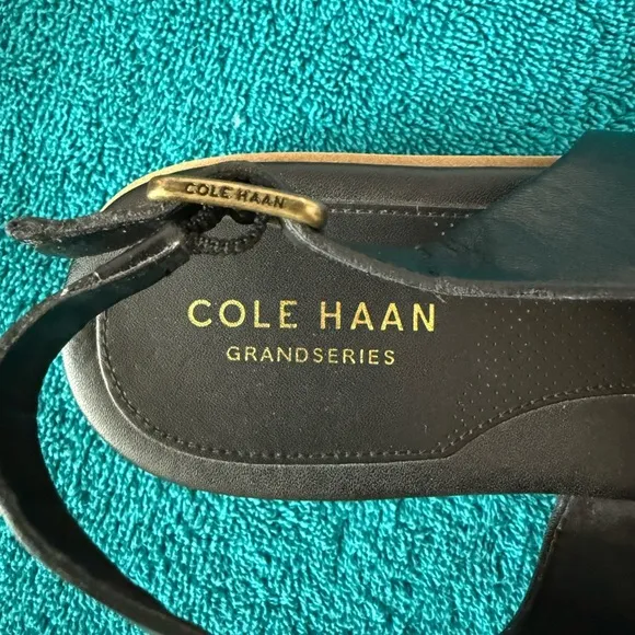 Cole Haan's Grand Series Mira Crossband Sandals, Black Leather Womens Sz 7b