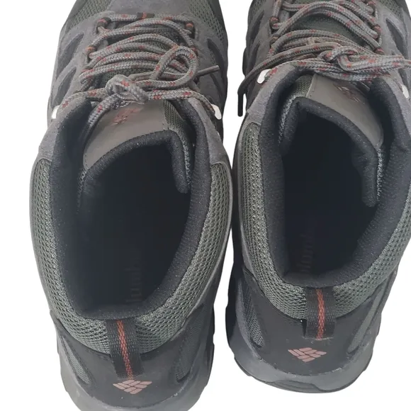 Columbia Crestwood Mid Waterproof Hiking Boots
