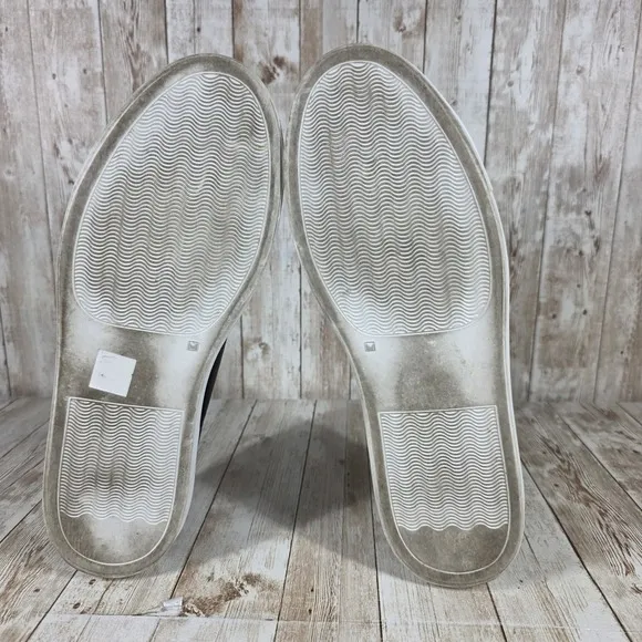 Common Projects Leather Sneakers Minimalist Designer Shoes Black Size 40