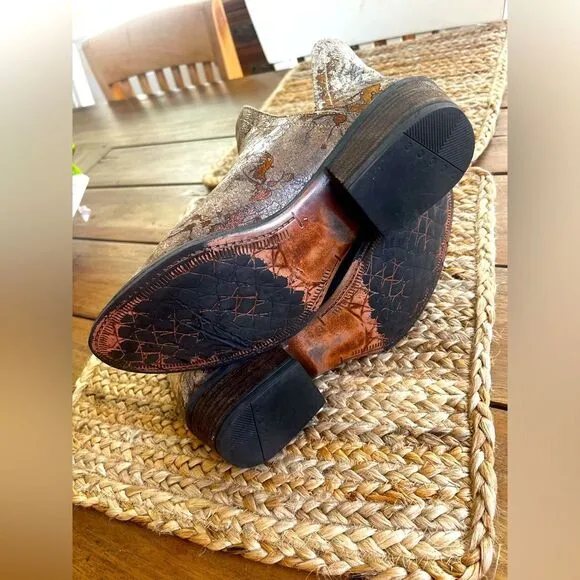 Corky’s Girl Brown Distressed Leather Ankle Boots, perfectly distressed; Size 9