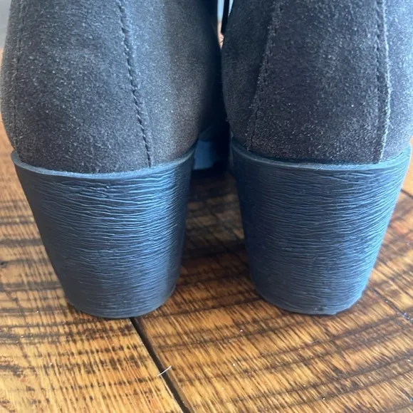Cougar Brown Waterproof Faux Fur Lined Lace up Chunky Winter Boots in Size 9