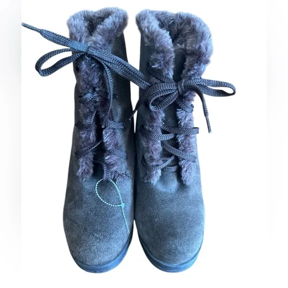 Cougar Brown Waterproof Faux Fur Lined Lace up Chunky Winter Boots in Size 9