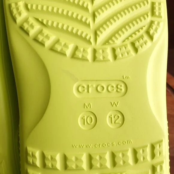 Crocs Sandals Mens SZ 10 Neon Yellow Classic Slide Waterproof Summer Shoes NWT