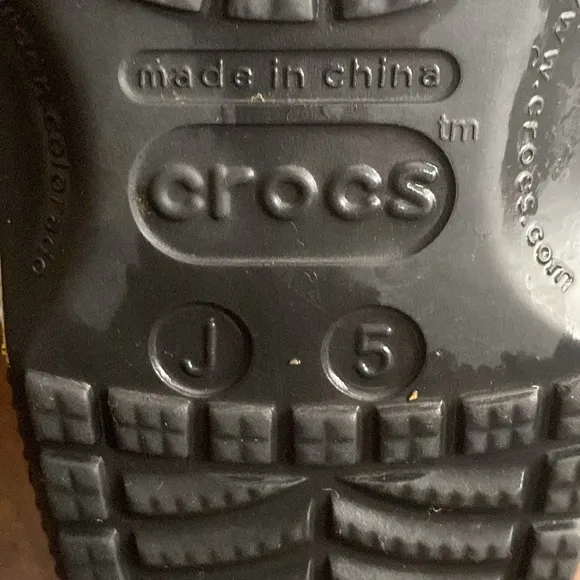 CROCS Vera Bradley X Harry Potter Graphic Clogs Size J5