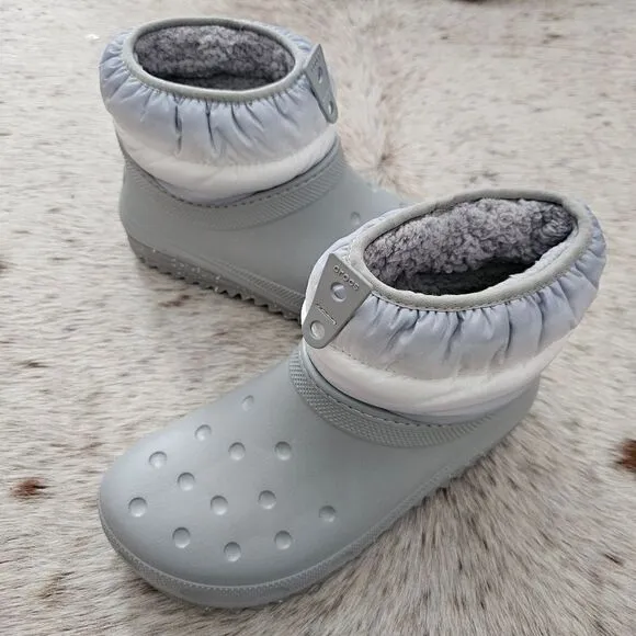 CROCS Women's Classic Neo Puff Shorty Lined Snow Boots in Light Grey NEW