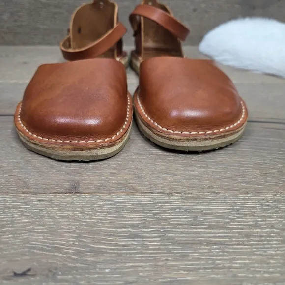 Crupon Brown Leather Mary Jane Sandals with Ankle Strap 39