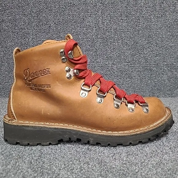 Danner Mountain Light Cascade Clovis Leather Hiking Boots US 6.5 Women's 31521