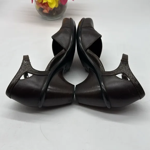 Dansko Brown Chunky Heel Mary Jane Sandals Size EU 38
